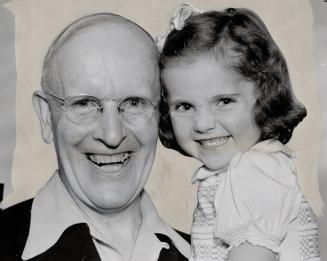 First-rate news analyst, W. R. Plewman, shown here with his granddaughter, Wendy, is touring Europe and the Middle East to bring to Star readers an au(...)