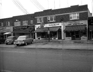 852-860 Eglinton Avenue East