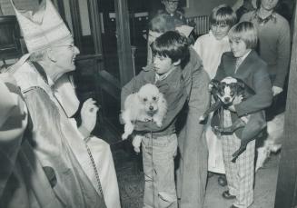 Hundres of pets were blessed by Right Rev