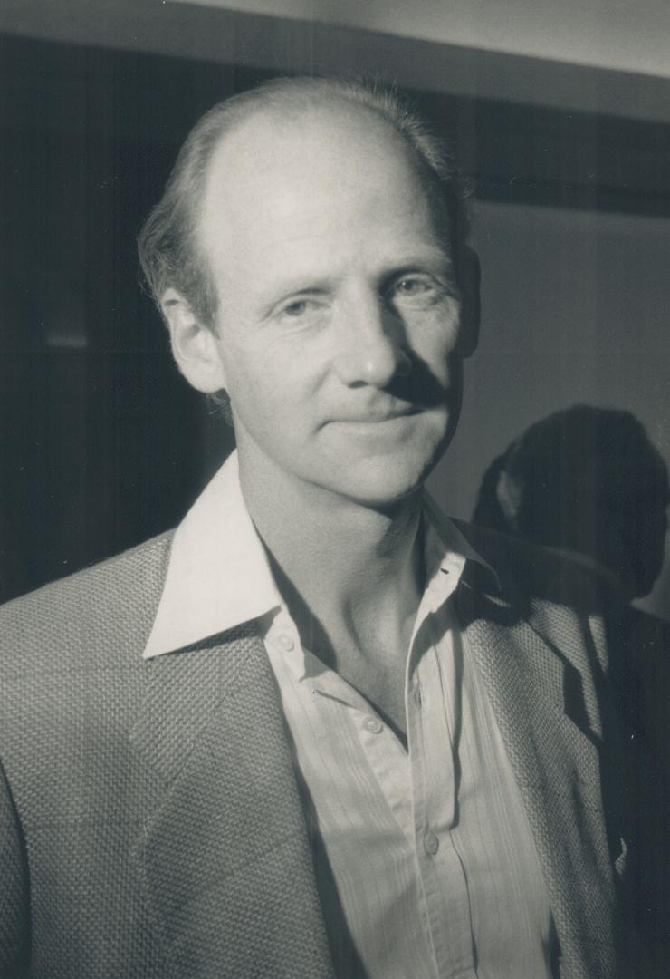 Author John Saul