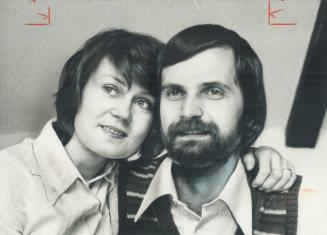 After 3 Years the Zbigniew Psarskis were reunited in 1976. She returned to Poland when her father died and was detained.