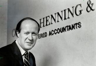 Dennis J. Reid: A Toronto-born accountant is chairman of the 27-nation International Affiliation of Independent Accounting Firms.