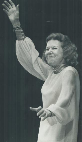 Evangelist Kathryn Kuhlman has drawn big crowds on her Toronto appearances, the latest of which was a healing service Aug