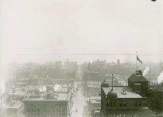Toronto 1911 circa, looking south down Bay St. from tower of City Hall (1899-1965)
