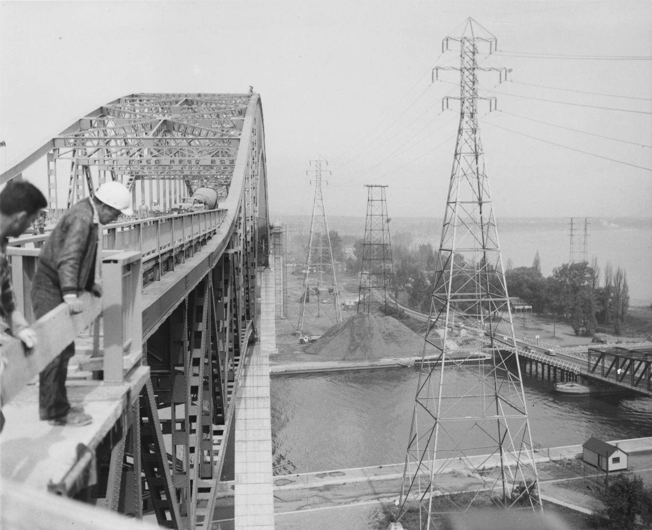 Burlington Skyway. Burlington, Ontario