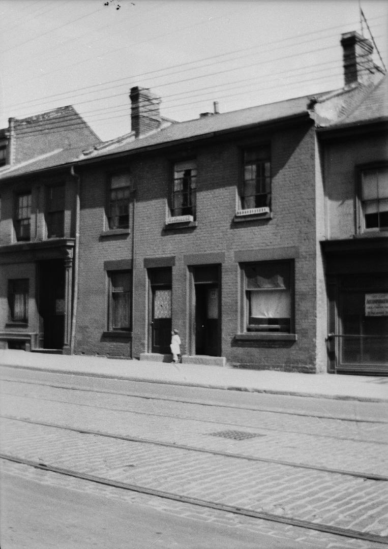 King Street East, south side, east of Parliament St