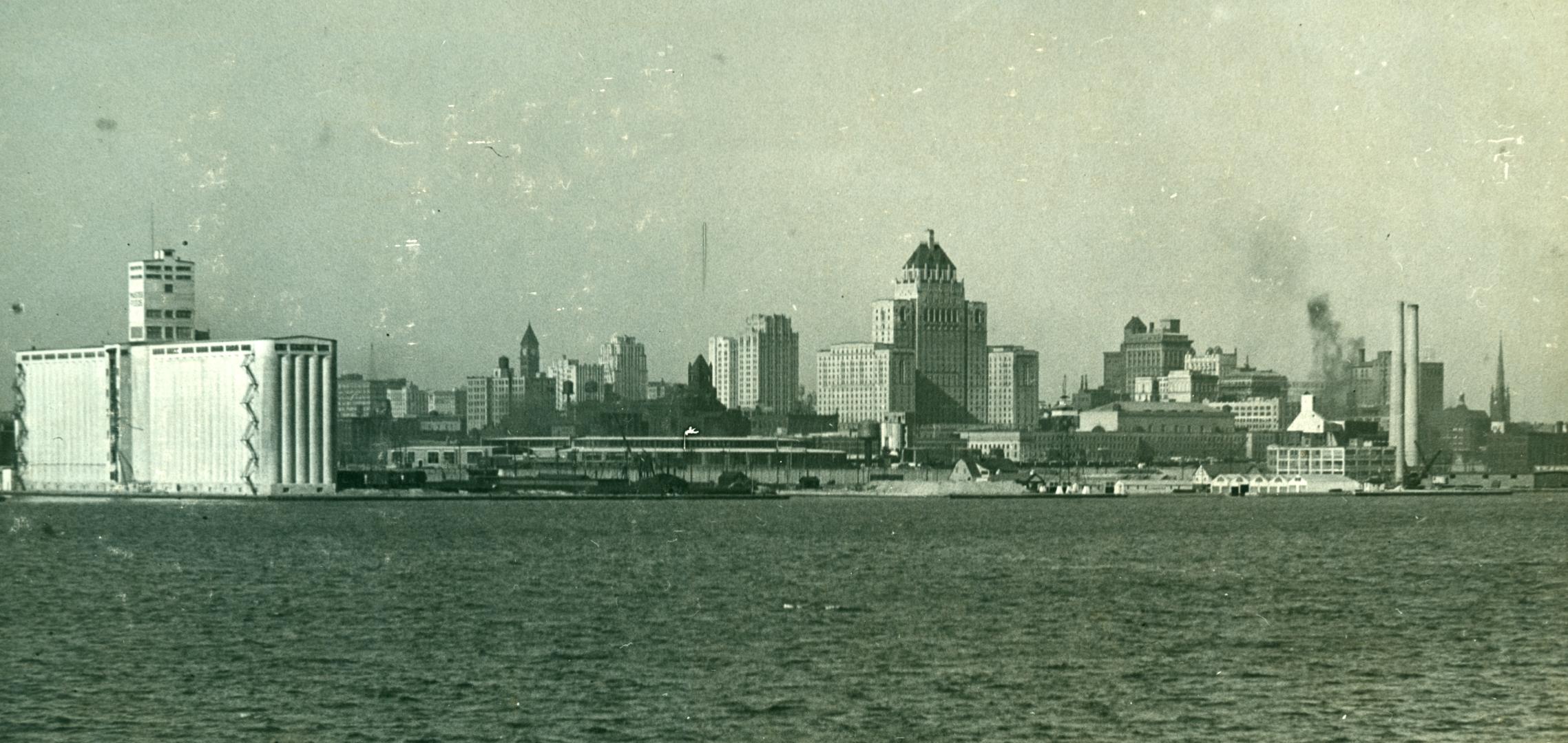 View Toronto Harbour 1929, looking north east