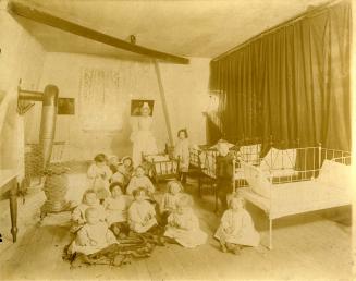 East end day nursery, Dundas Street East, north side, between Sackville & Sumach Streets, Interior, ''where the babies are kept''