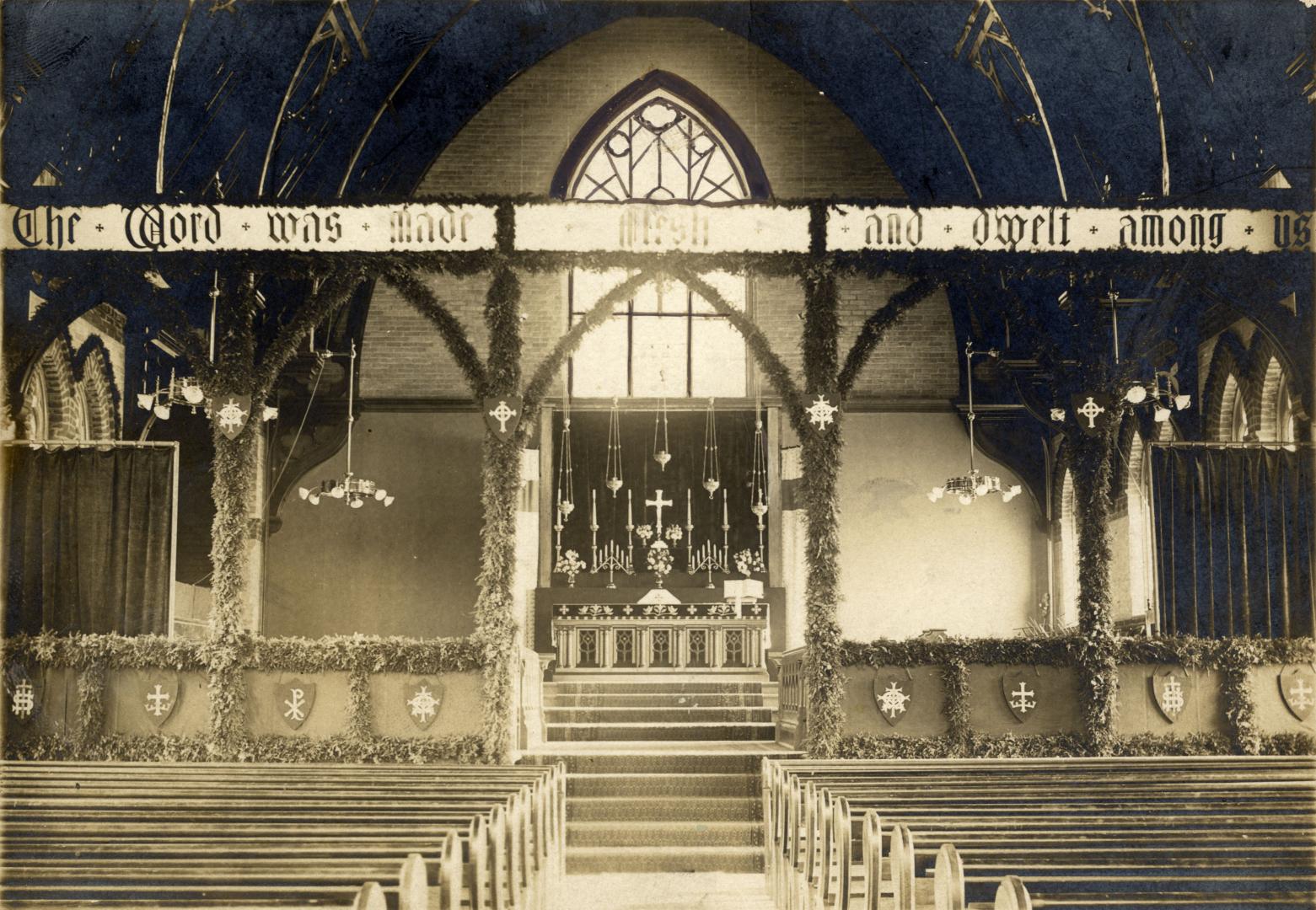 St. Augustine's Anglican Church, Parliament St., northeast corner Spruce St., INTERIOR