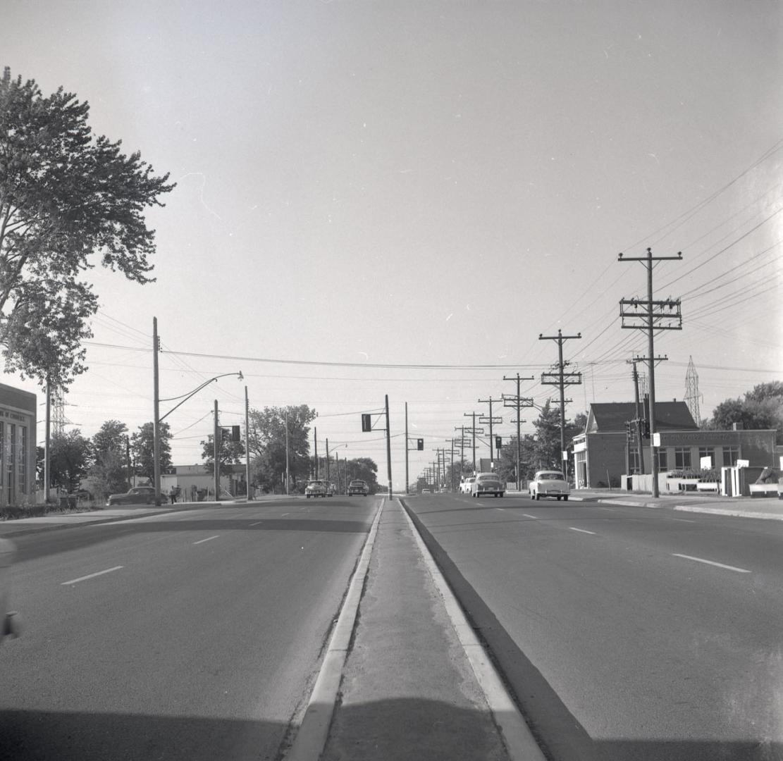 Yonge ST. looking north from south of Finch Avenue