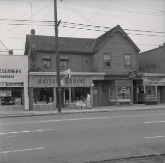 Bedford Park Hotel, Yonge St., west side, south of Fairlawn Avenue. Image shows a two storey ho ...