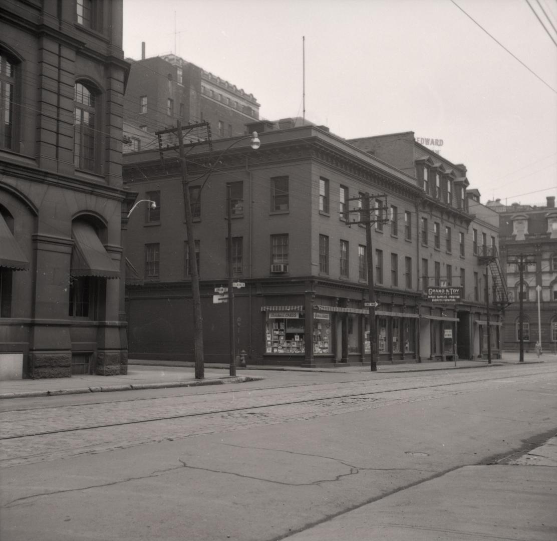 Wellington Street West, looking east from west of Jordan St