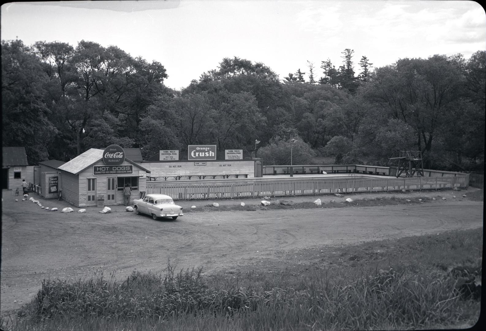 York Mills Swimming Pool, Yonge Street, east side, south of Mill St