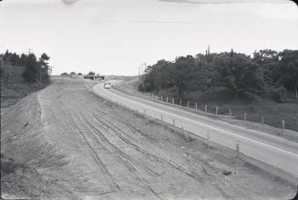 Yonge Street looking north from south of Macdonald-Cartier Freeway, during construction