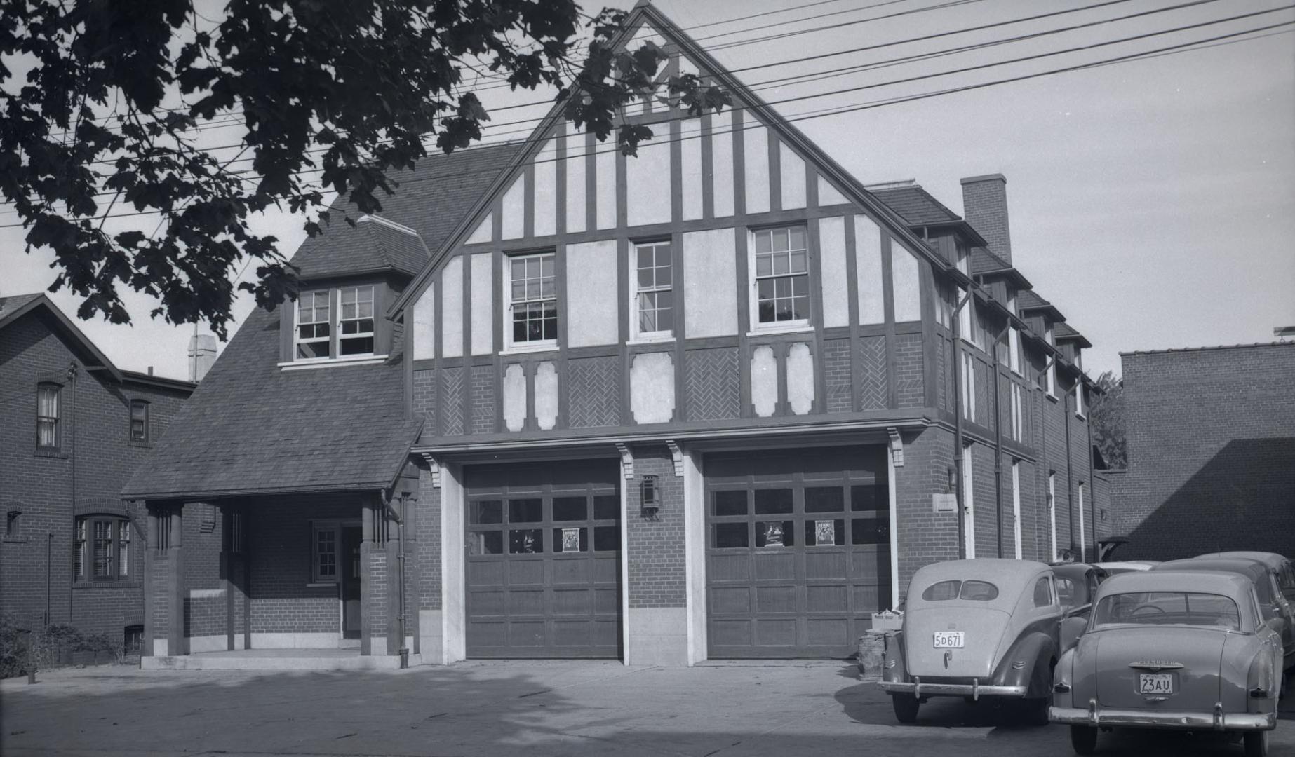 Fire Hall, Toronto, Montgomery Avenue, north side, west of Yonge Street, Toronto, Ontario. Imag…