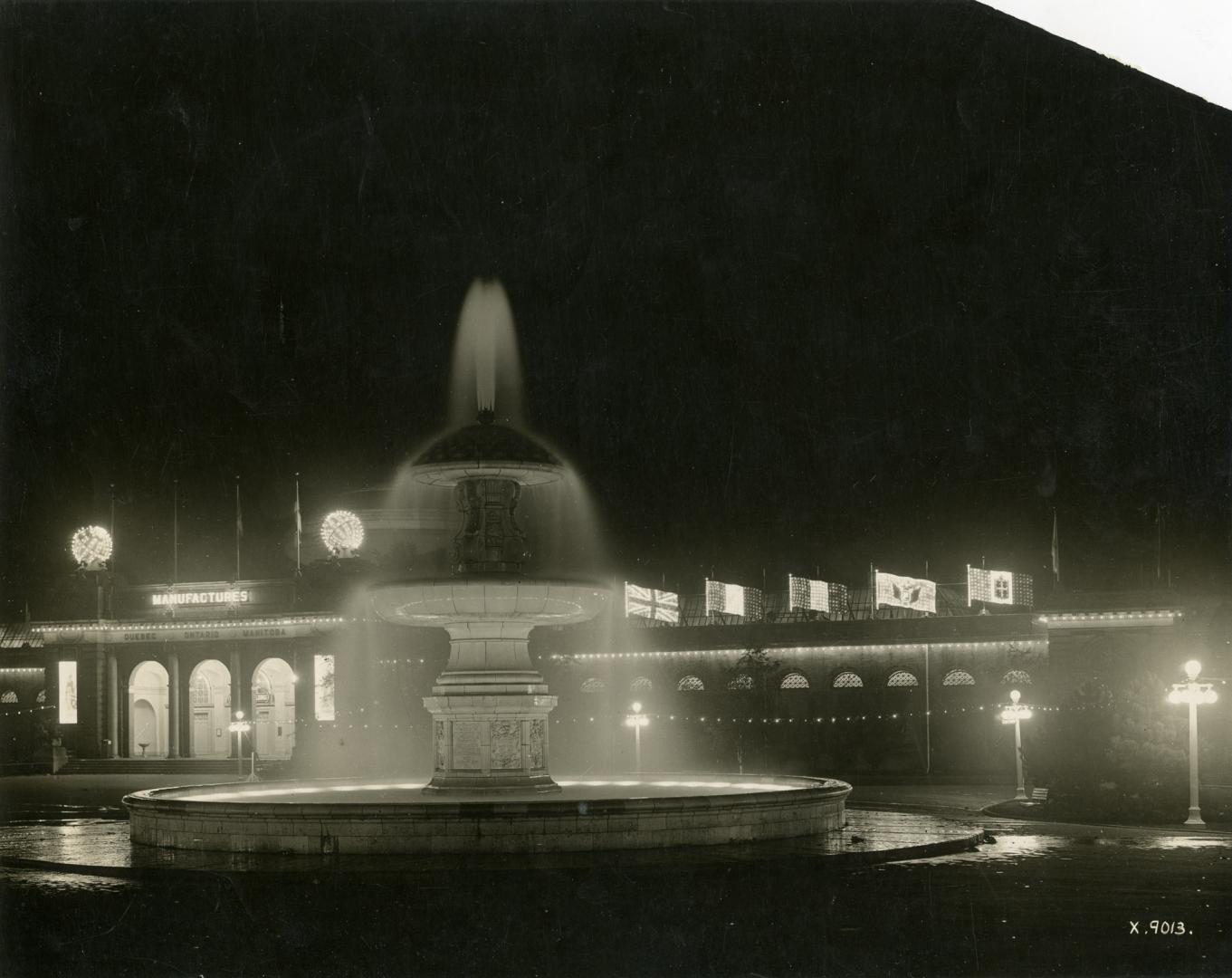 Fountain (Gooderham), looking south to Manufacturers Building