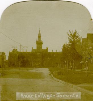 Knox College (1875-1915), Spadina Crescent