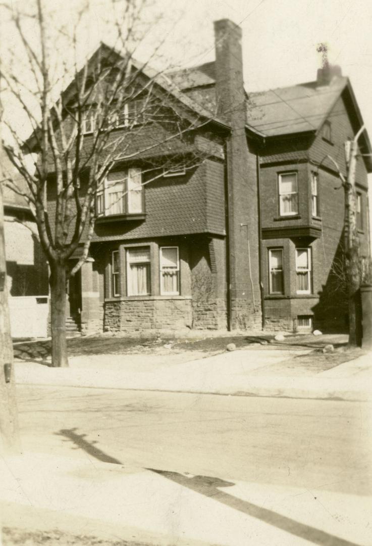 Geddes, Gamble, house, 62 Bernard Avenue, north side, between Bedford & Admiral Rds