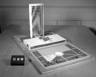 Maciej Gintowt entry, City Hall and Square Competition, Toronto, 1958, architectural model