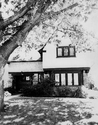 House, 269 Oriole Parkway, east side, north of Imperial Street, Toronto, Ontario. Image shows a ...