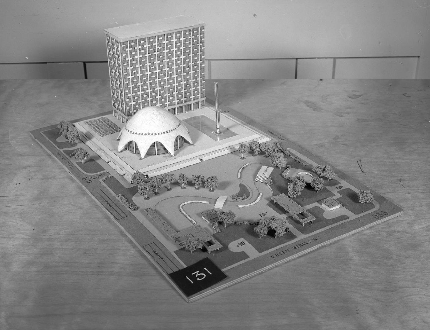 P. P. Krasucki entry, City Hall and Square Competition, Toronto, 1958, architectural model