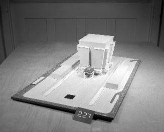 H. C. Pratt entry, City Hall and Square Competition, Toronto, 1958, architectural model