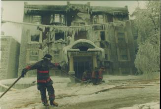 Accidents - Fires - Toronto 1999