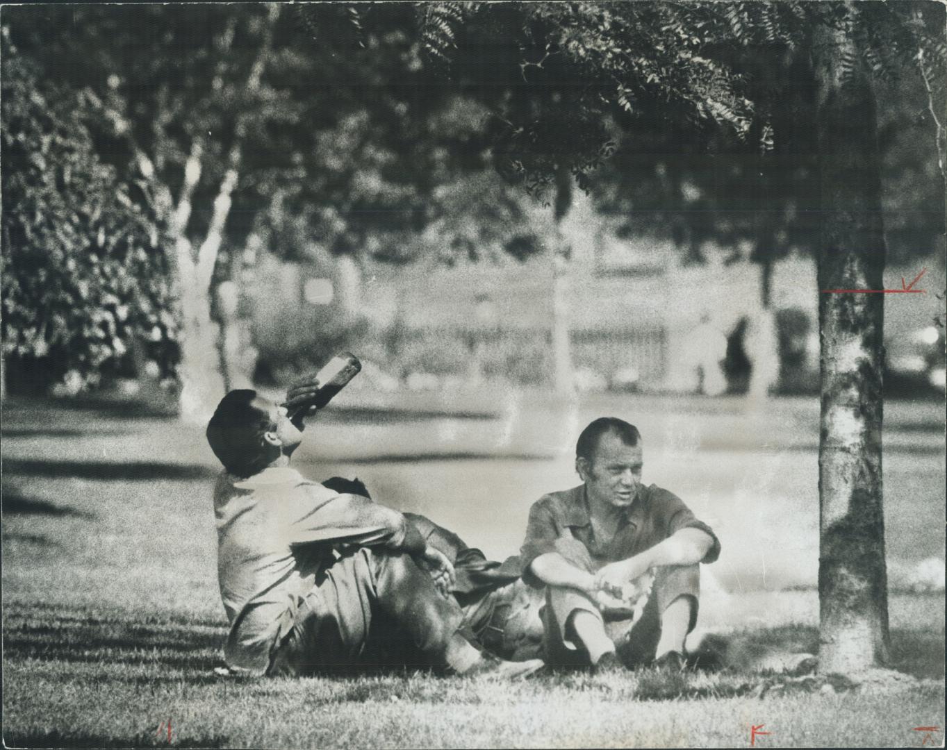 Skid road residents are a highly visible group in Toronto's downtown parks during the warm weather, often soliciting from tourists and passersby. It i(...)