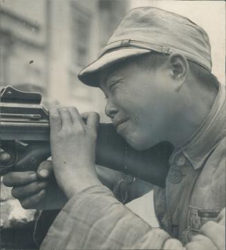 Adept riflemen harass Japanese troops wherever the modern Chinese troops face them