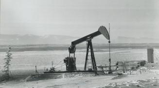 Pumping oil