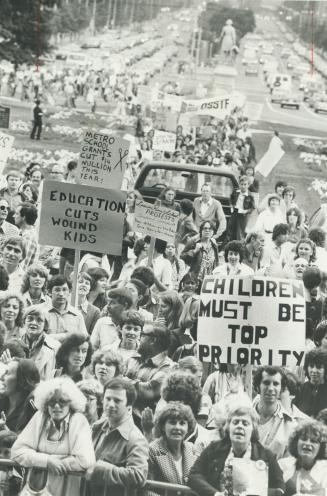 A class protest: Up to 10,000 teachers may lose their jobs by 1985 and the question is: Should competence or seniority be the test?