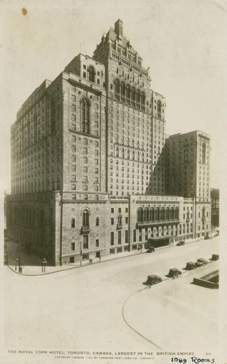Black and white photo postcard depicting the Royal York Hotel with the caption stating, "The Ro ...