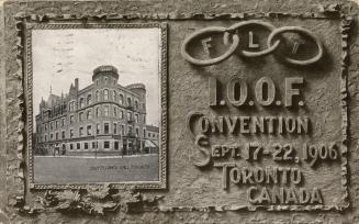 Black and white postcard depicting an inlaid photo of the exterior of the Oddfellows Hall build ...